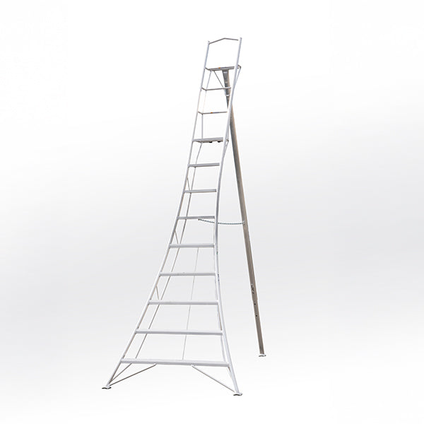 Hasegawa GSC Model Tripod Ladder, 12'