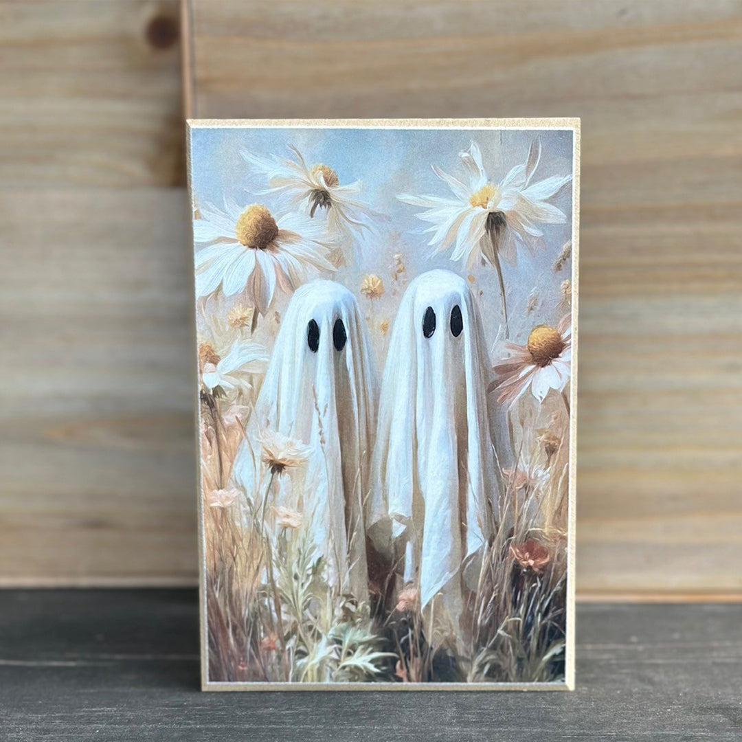Spring Ghosts in Daisies Block