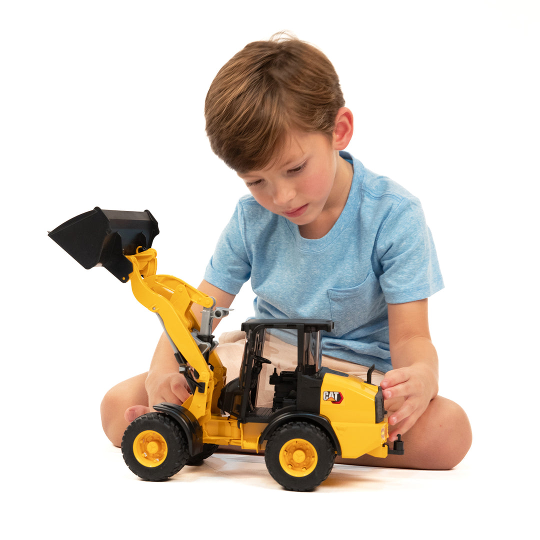 CAT Wheel Loader Toy
