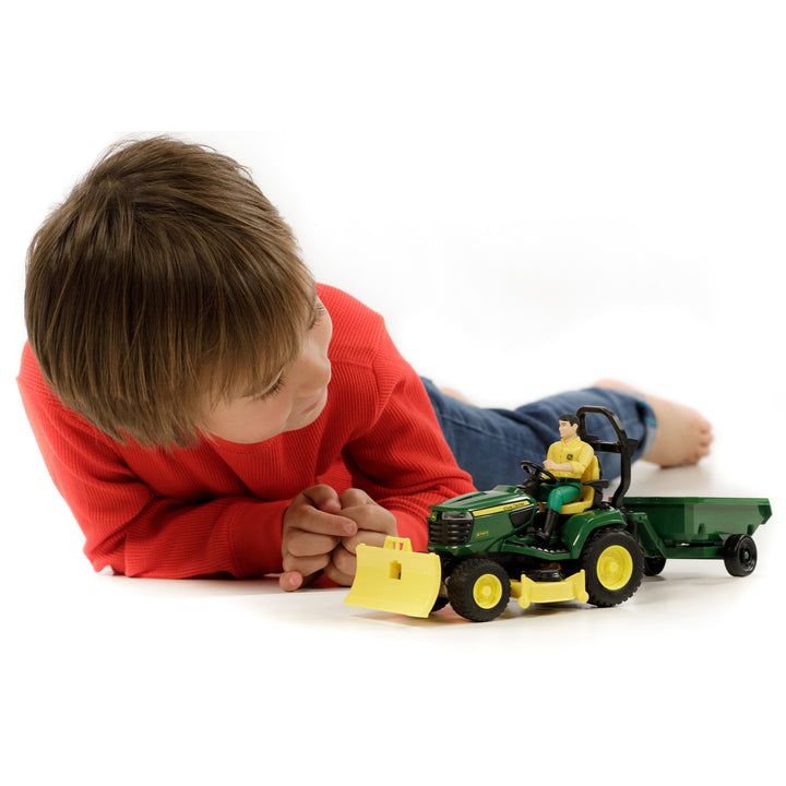 John Deere Lawn Tractor with Trailer and Gardener Toy