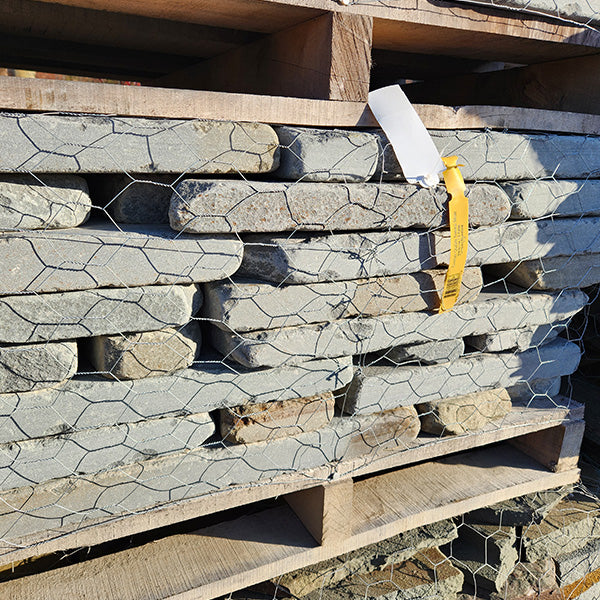 Wall Stone 1-3" Tumbled Blue 1 2 Pallet
